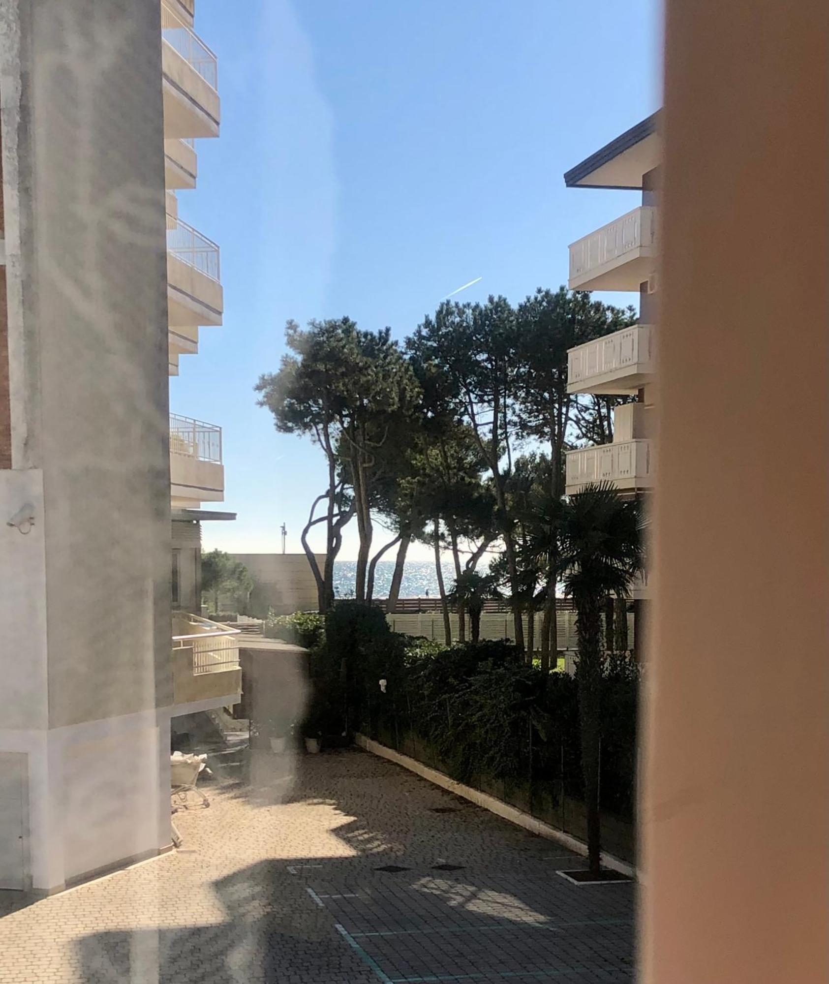 Casa Zanelli Appartement Lignano Sabbiadoro Buitenkant foto